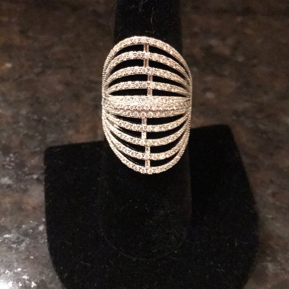 Beautiful 925 Silver Ring!